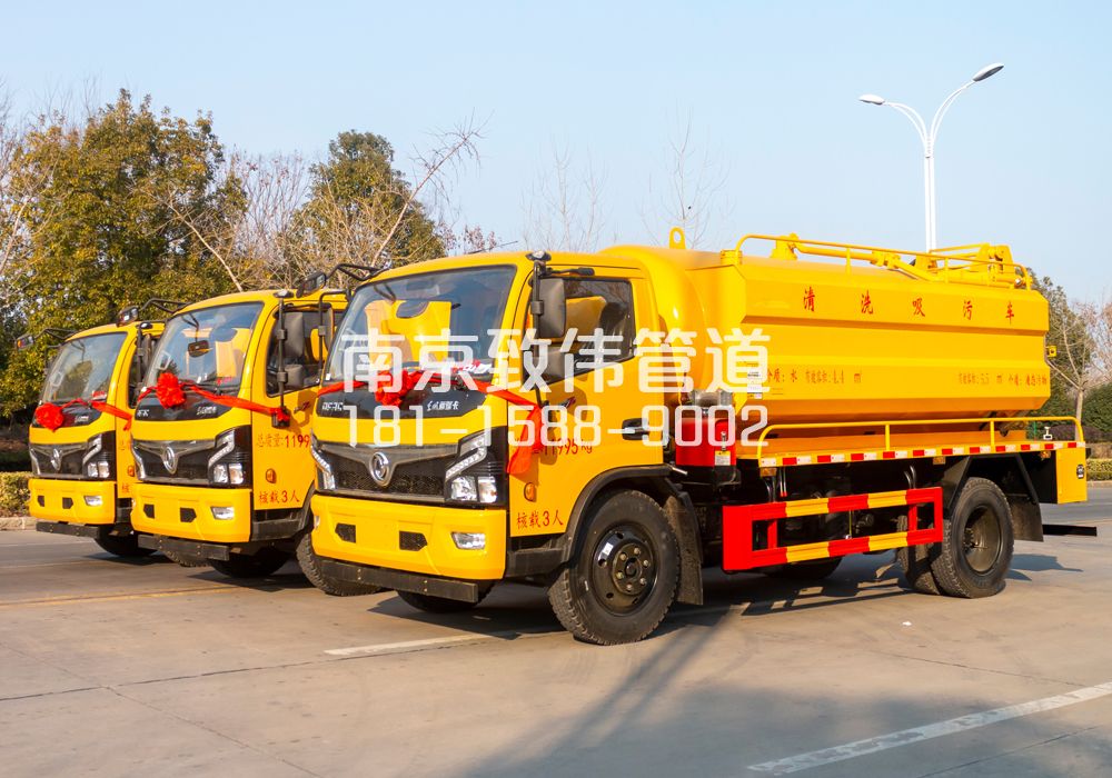 369青岛路多利卡吸污车